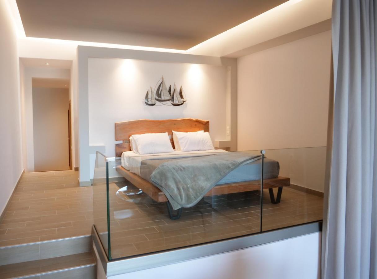 Zeus Throne Aparthotel *