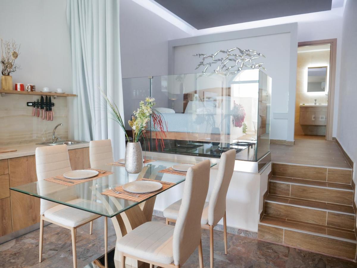 Aparthotel Zeus Throne *