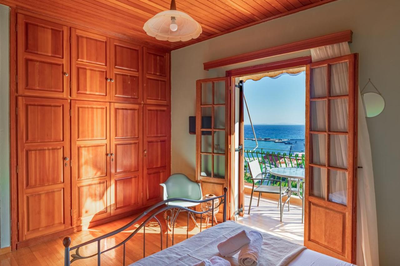 Golden Flower's Apartment Poros (Kefalonia)
