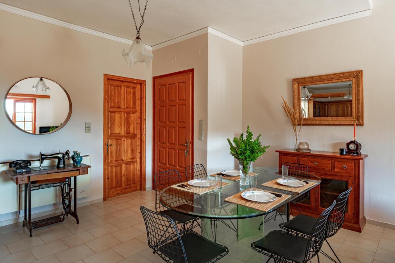 Apartment Golden Flower's Poros (Kefalonia)