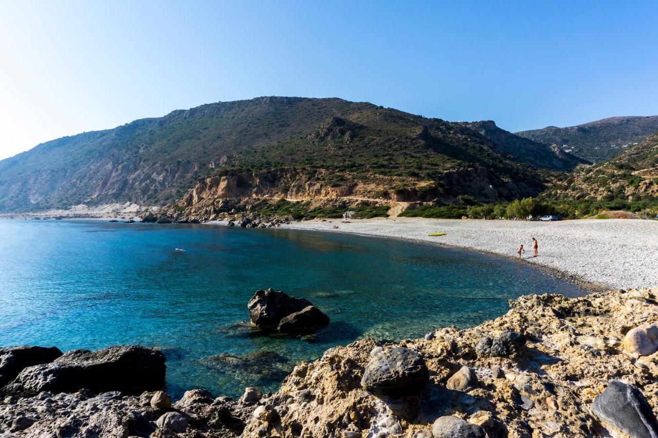 Akra Grammeno Beachfront Apartment
