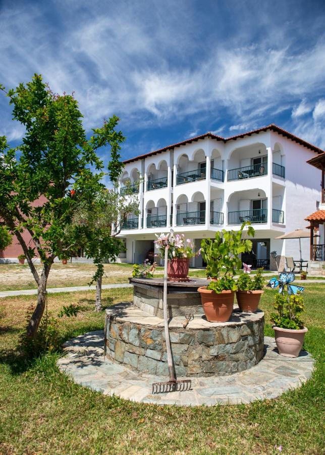 Halkia Apartment *