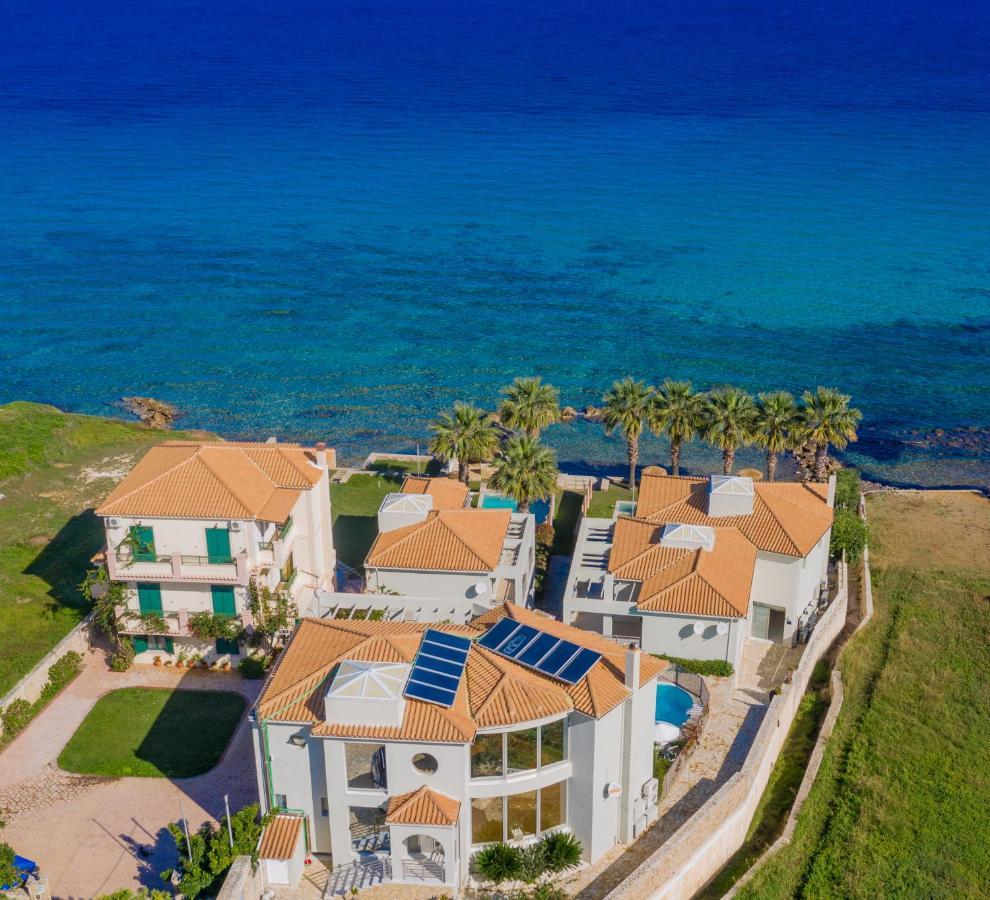Palatia Caeli Seafront Villas, By Thinkvilla * Makris Gialos (Zakynthos)