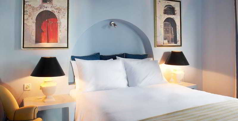 Cosmopolitan - Small Luxury Of The World 4* Fira (Santorini)