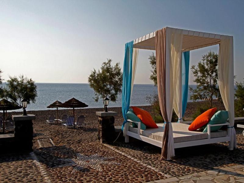 Mediterranean Palace Monolithos (Santorini)