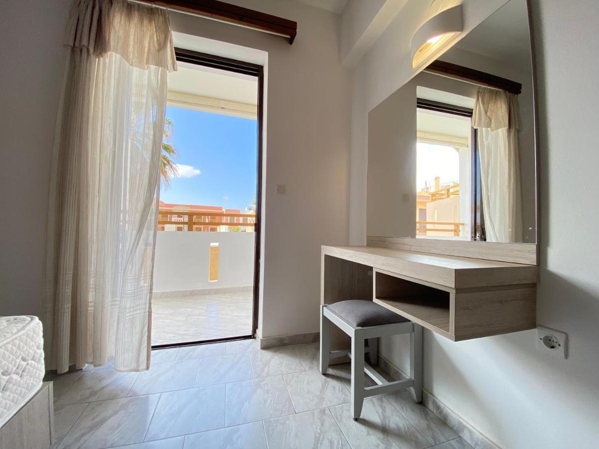 Domenica Aparthotel Rethymno (Crete)