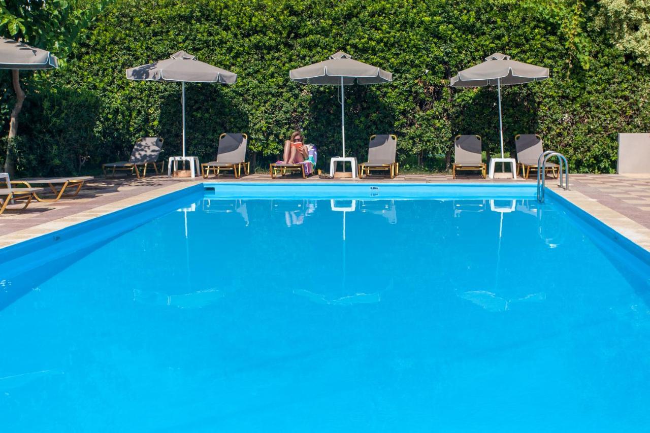 Domenica Aparthotel 2*