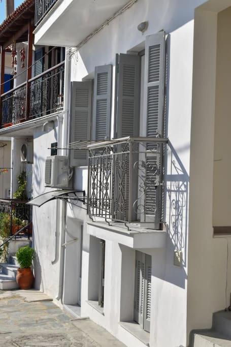With The View Holiday home Skiathos Town