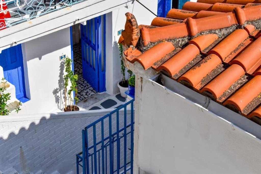 With The View * Skiathos Town