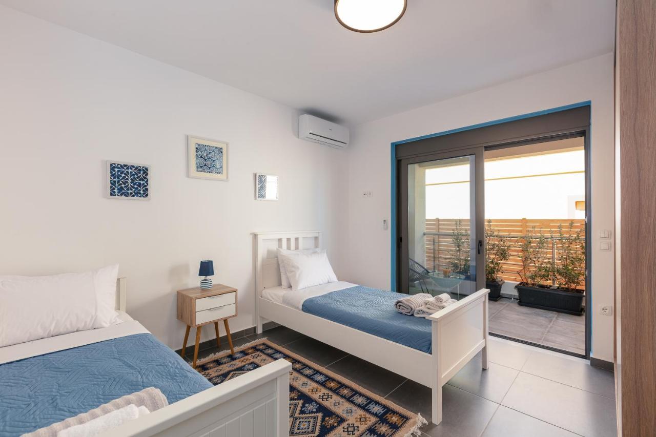 Greek Sky - New Modern With Shared Pool Apartment Tavronitis (Crete)