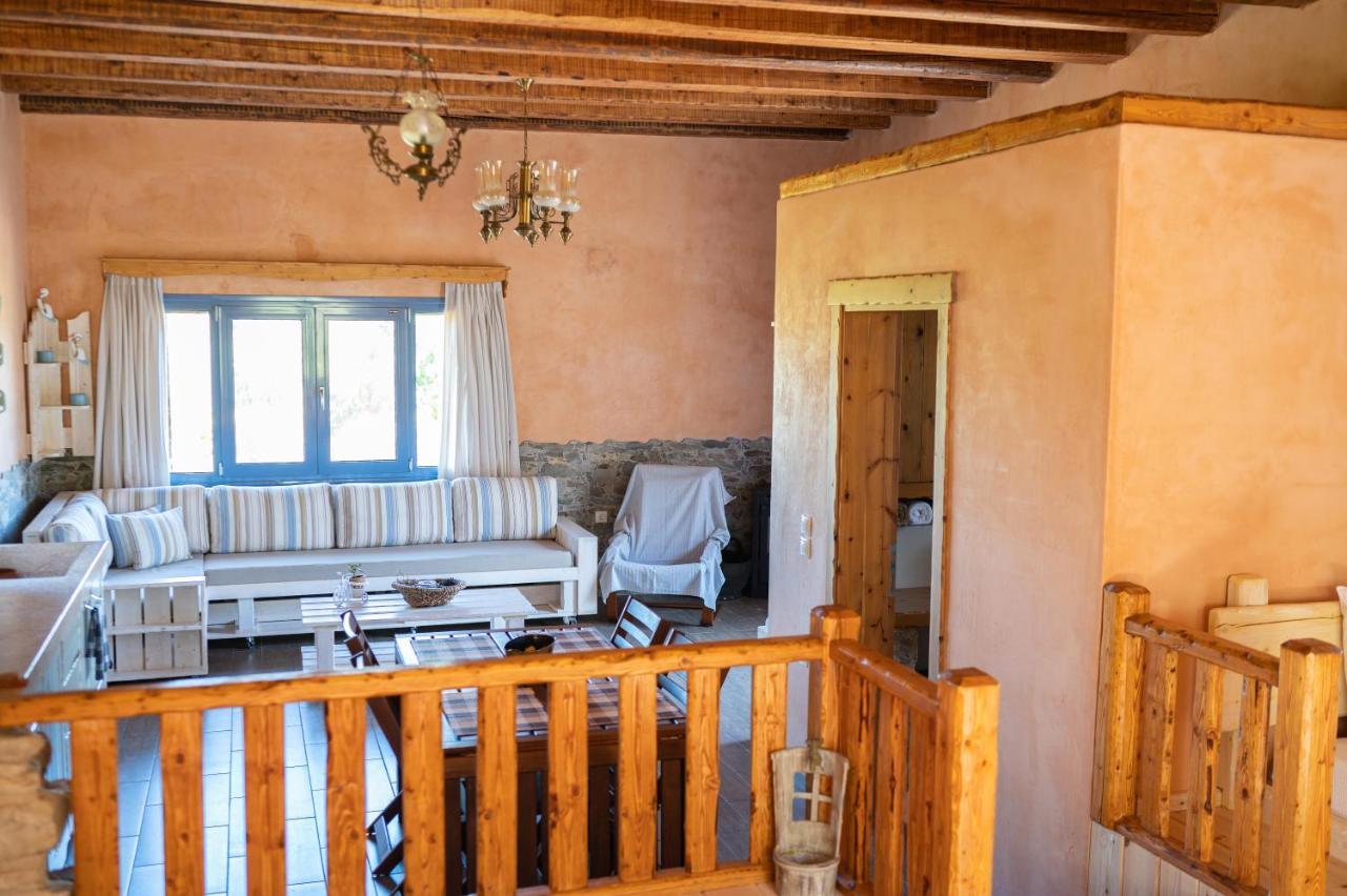 Farm stay Chaihoutes Stone House Into Olive Farm In Zia *