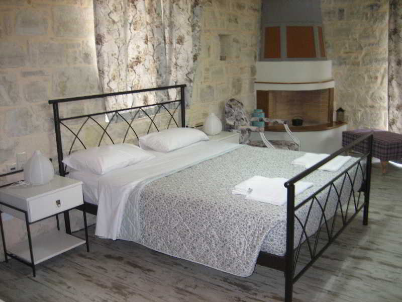 Asion Lithos Apartment *