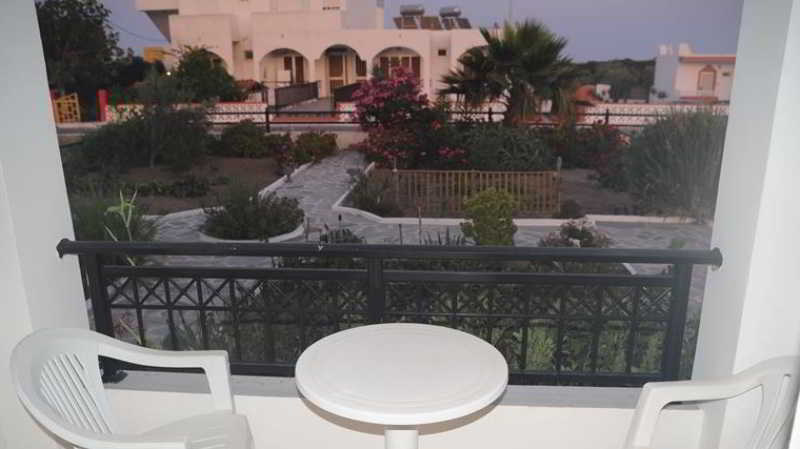 Katerinas Garden Hotel 2*