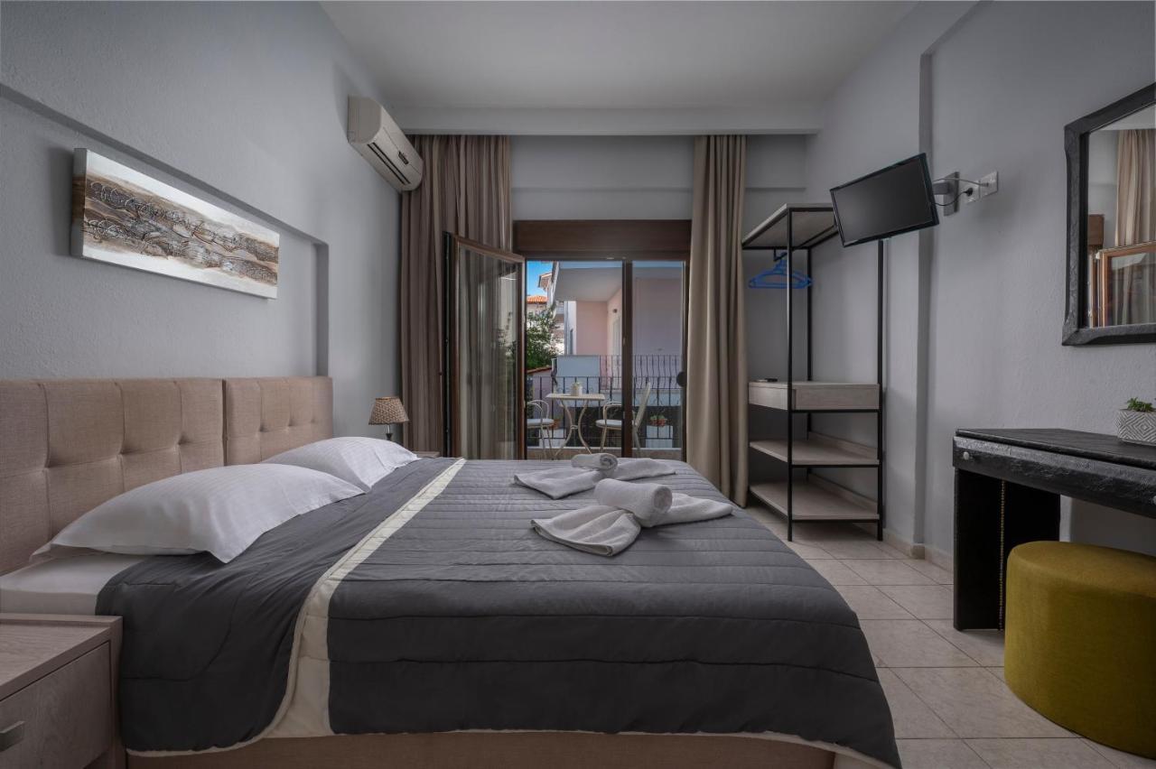 Aparthotel Adonis Pefkochori