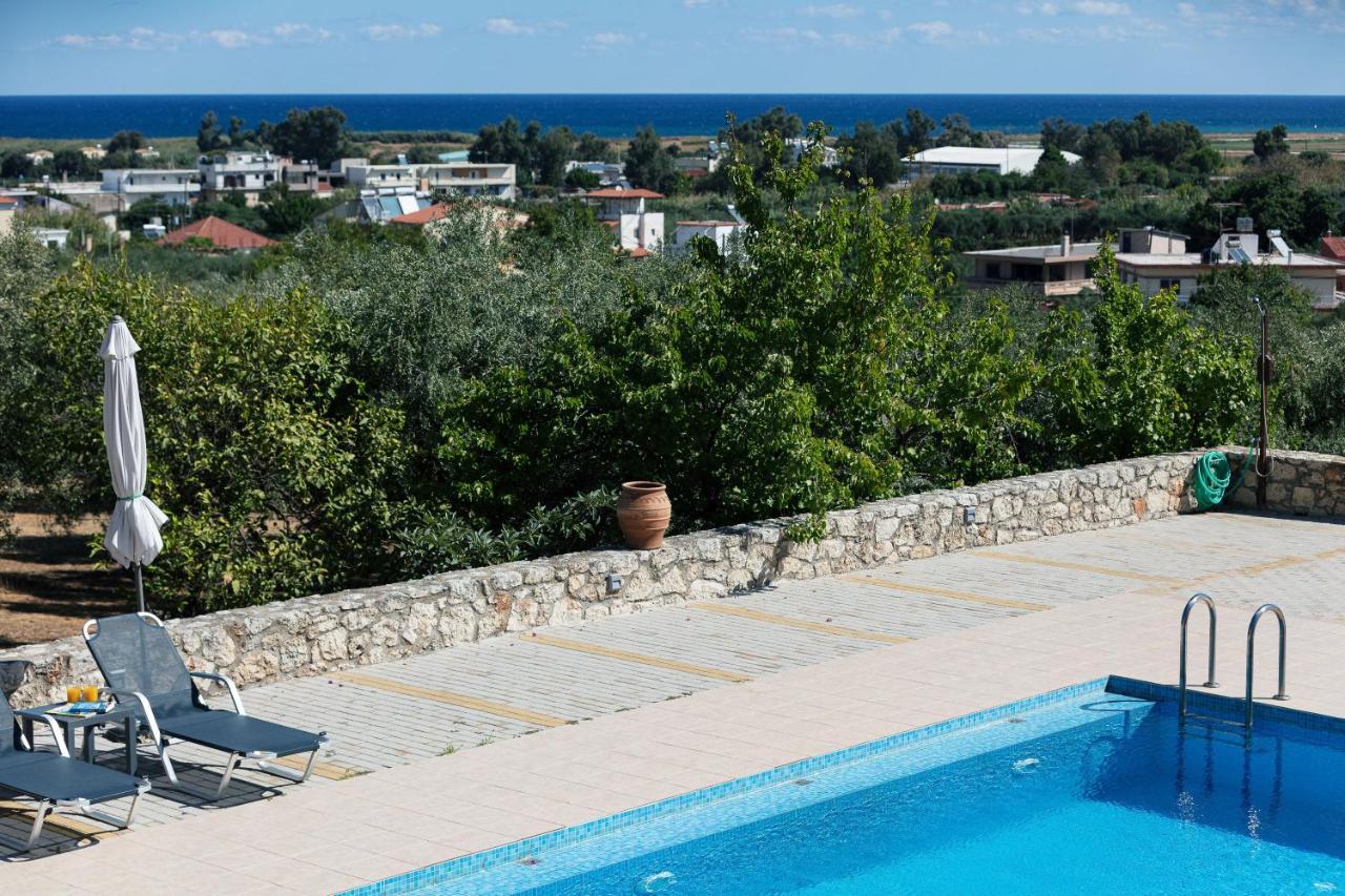 Greek Sky - New Modern With Shared Pool Tavronitis (Crete)