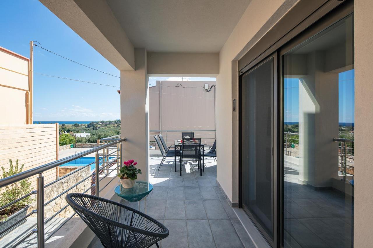 Greek Sky - New Modern With Shared Pool Apartment Tavronitis (Crete)