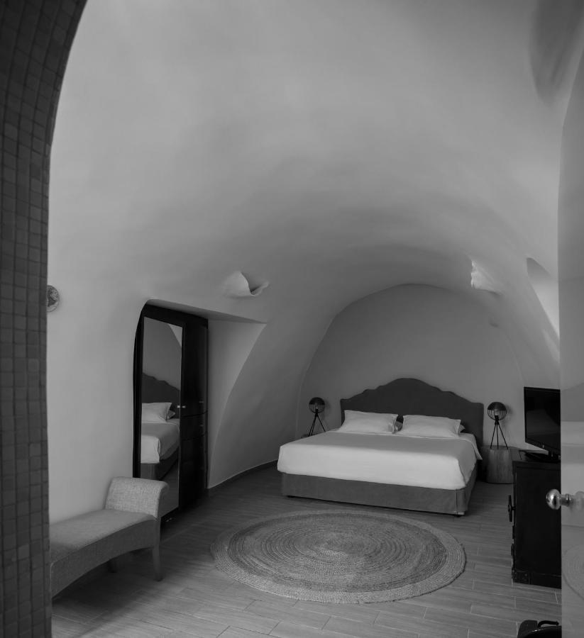 Santorini *