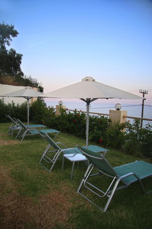 Santa Marina Apartment *