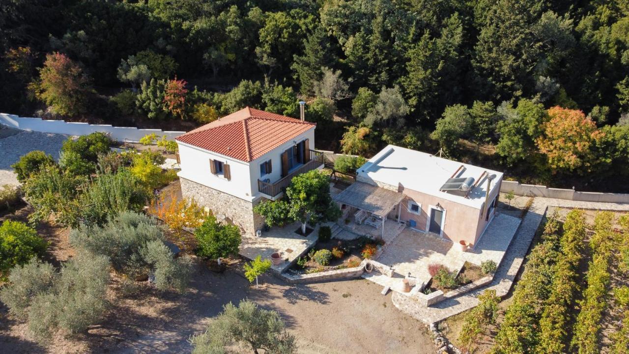 Chaihoutes Stone House Into Olive Farm In Zia Farm stay *
