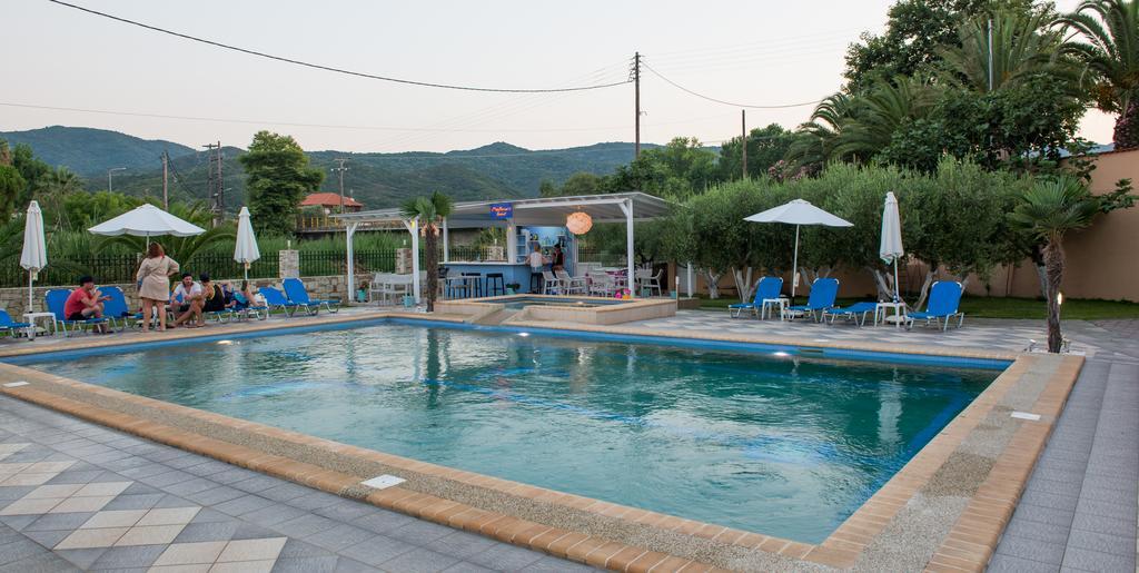 Stefani Hotel 2*