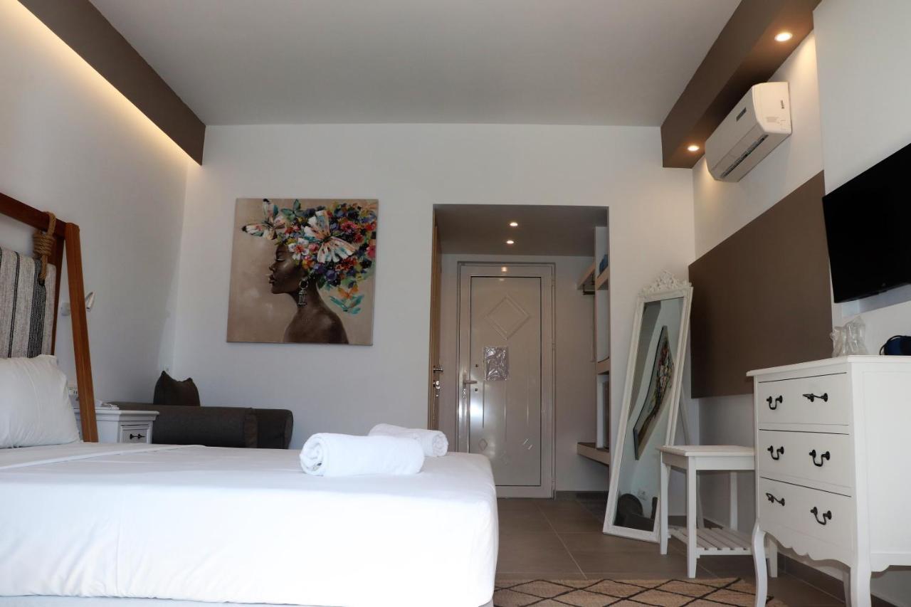 Lindian Jewel And Hotel 3*