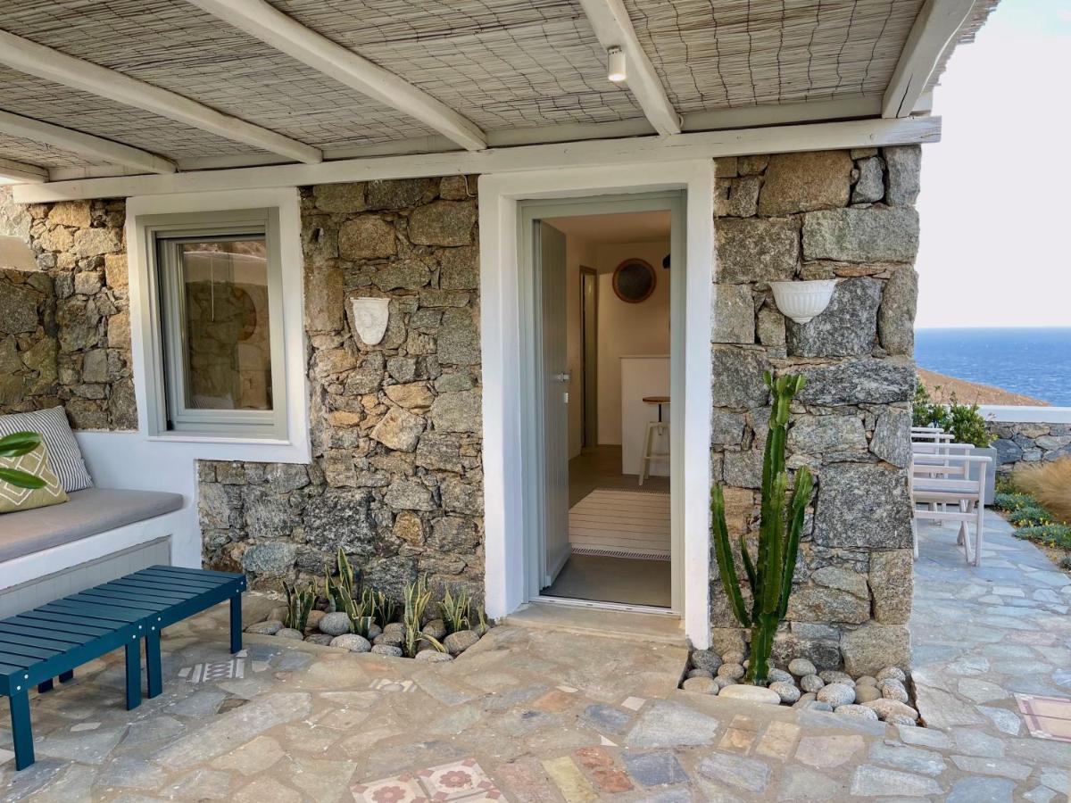 Bohemian Blue - 7 Bdrm - In 200m - Mg Villa