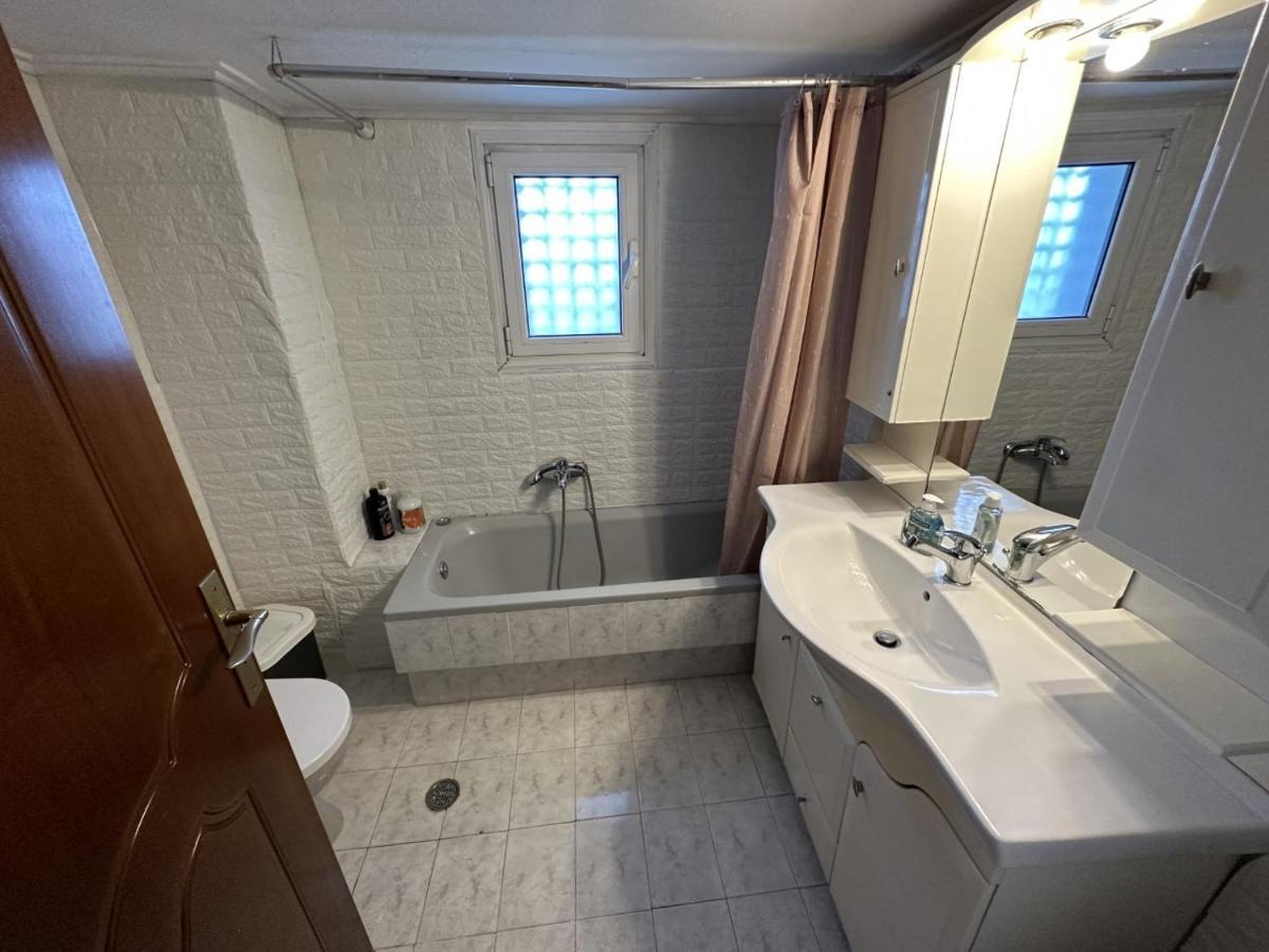 Alimos Marina Huge 3bd Athens