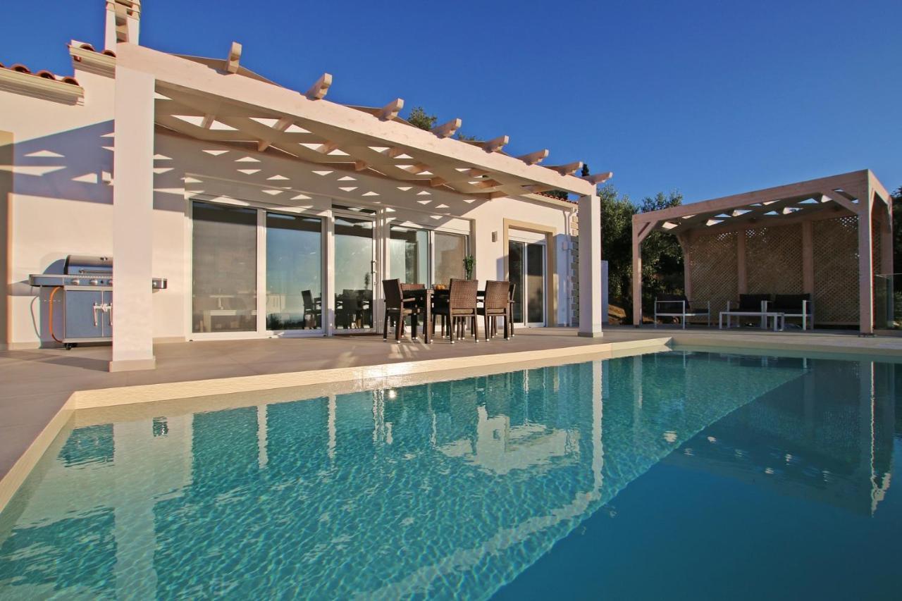 Villa Sunset Sea View 10 *