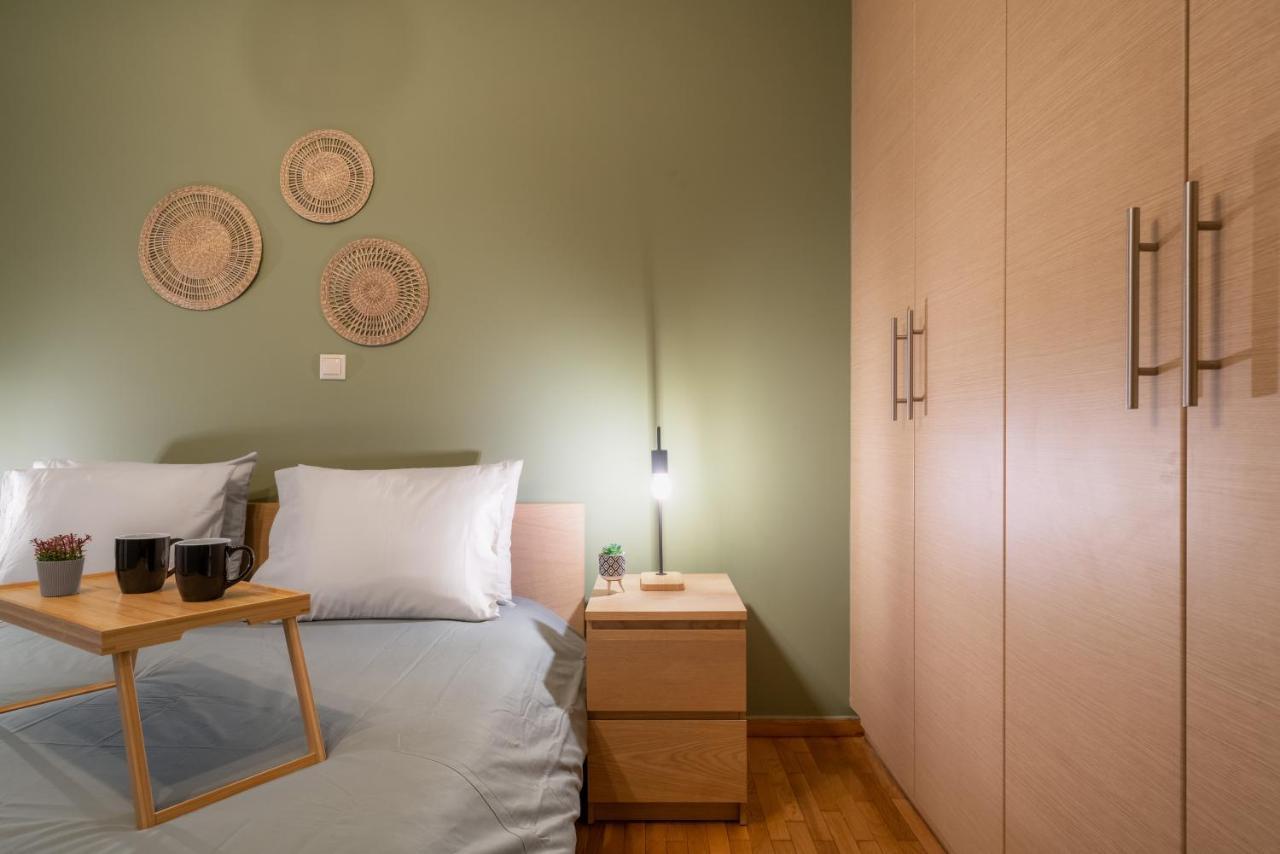 Apartment Plaka With Terrace View