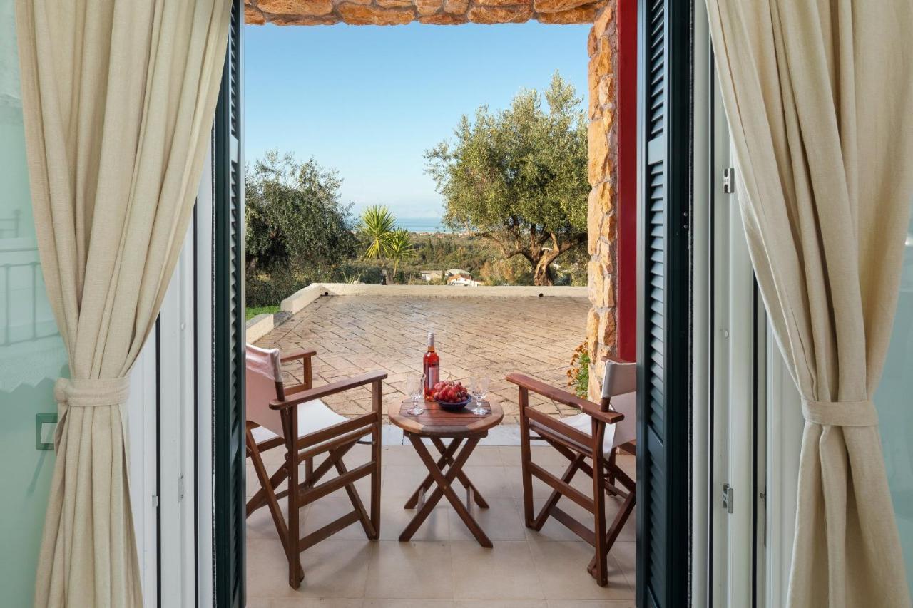 Villa Red Queen