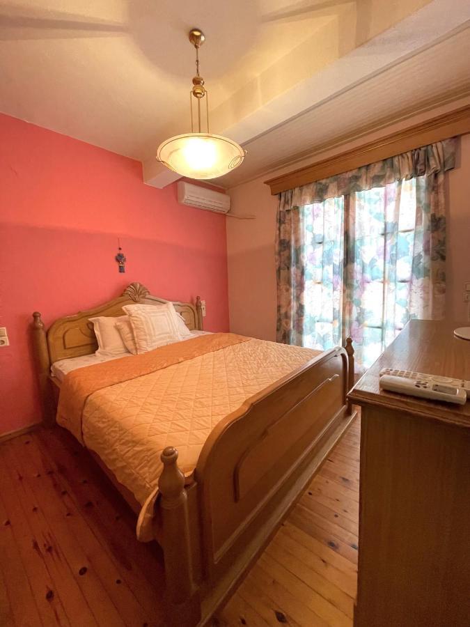 Holiday home Zoe's House Skiathos. Centre Of Skiathos Town