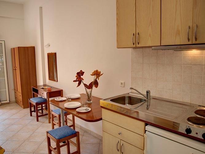 Kogeros Apartment Agios Georgios Pagon