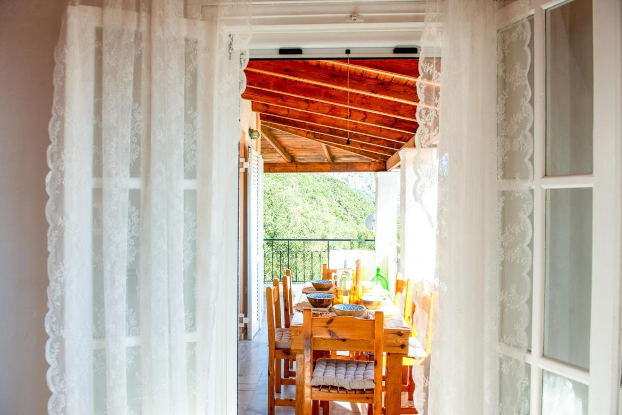 Aphrodite's Maisonette On Corfu Island Apartment
