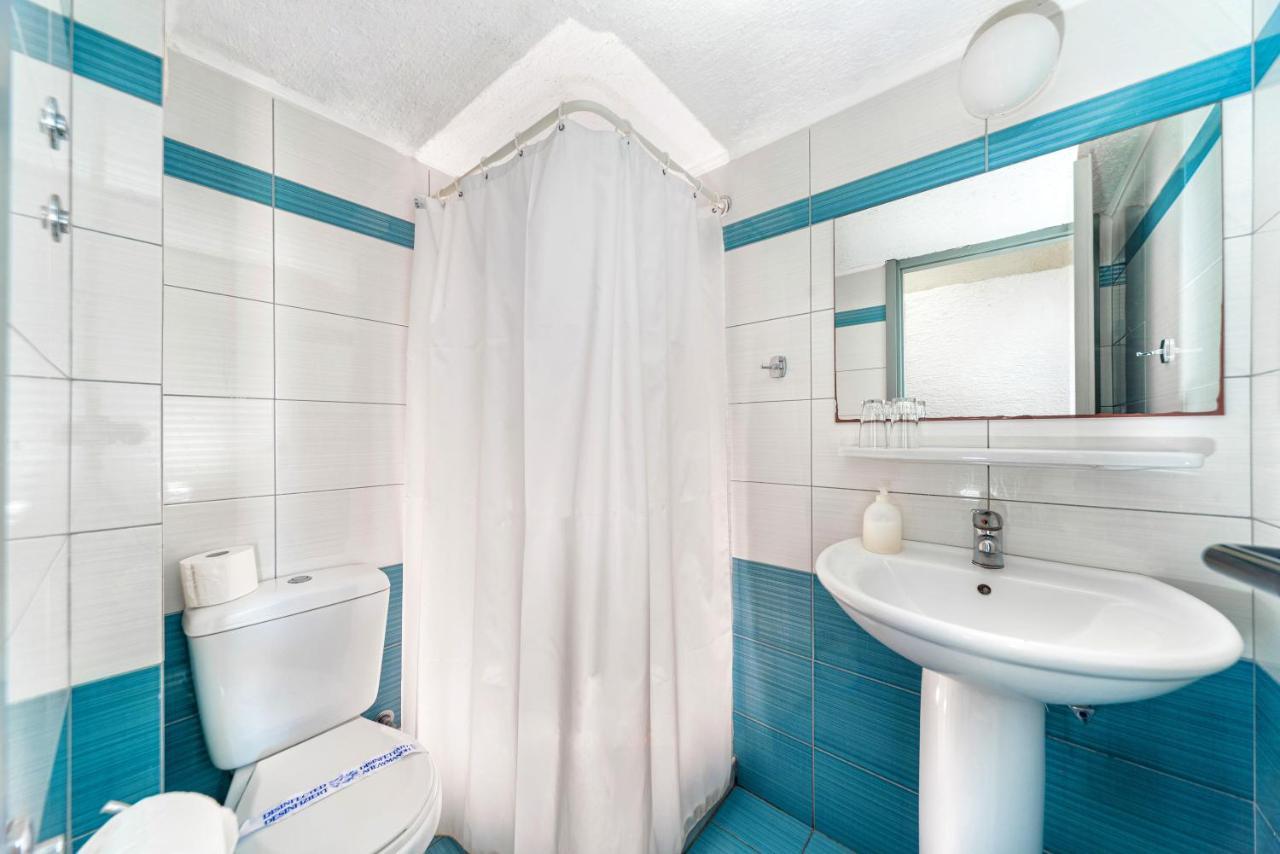 Iro Hotel Hersonissos (Crete)