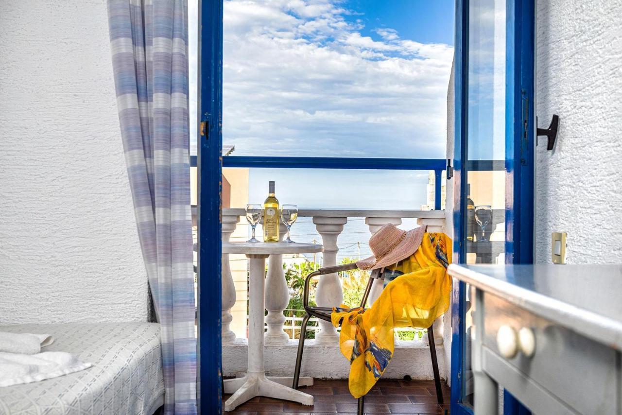 Iro Hotel Hersonissos (Crete)