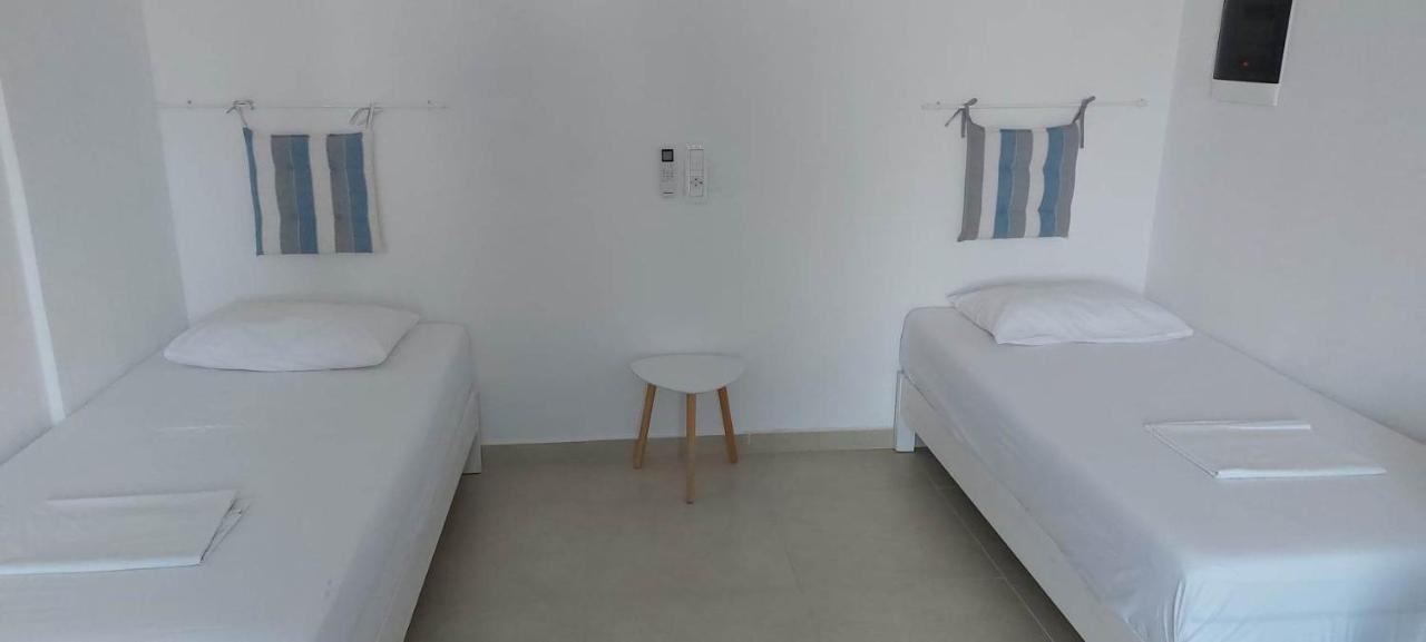 Hotel Telhinis & 2*