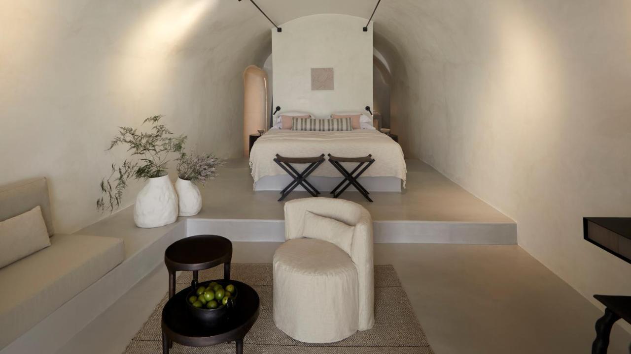 Atoles Retreat 3* Imerovigli (Santorini)