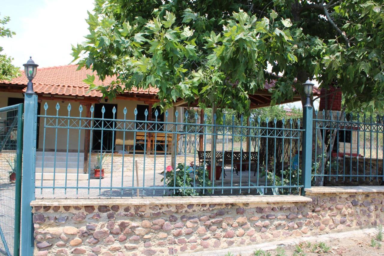 Holiday home Lefter's Cottege