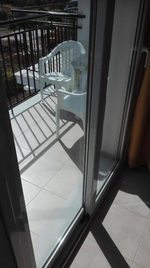 Alexandros Aparthotel 2*