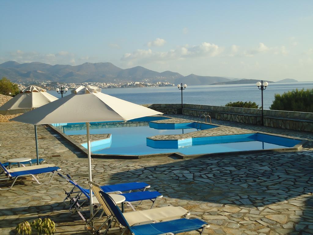 Vangelis Aparthotel 3*