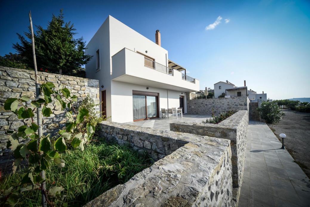 Aparthotel Lenikos
