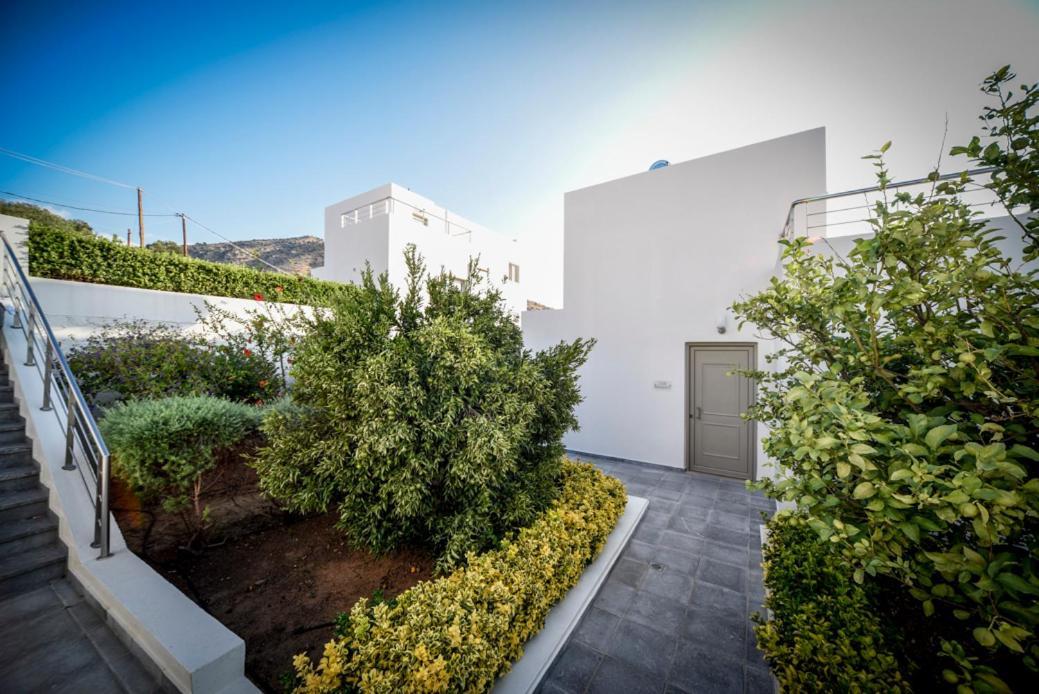 Aparthotel Lenikos 3*