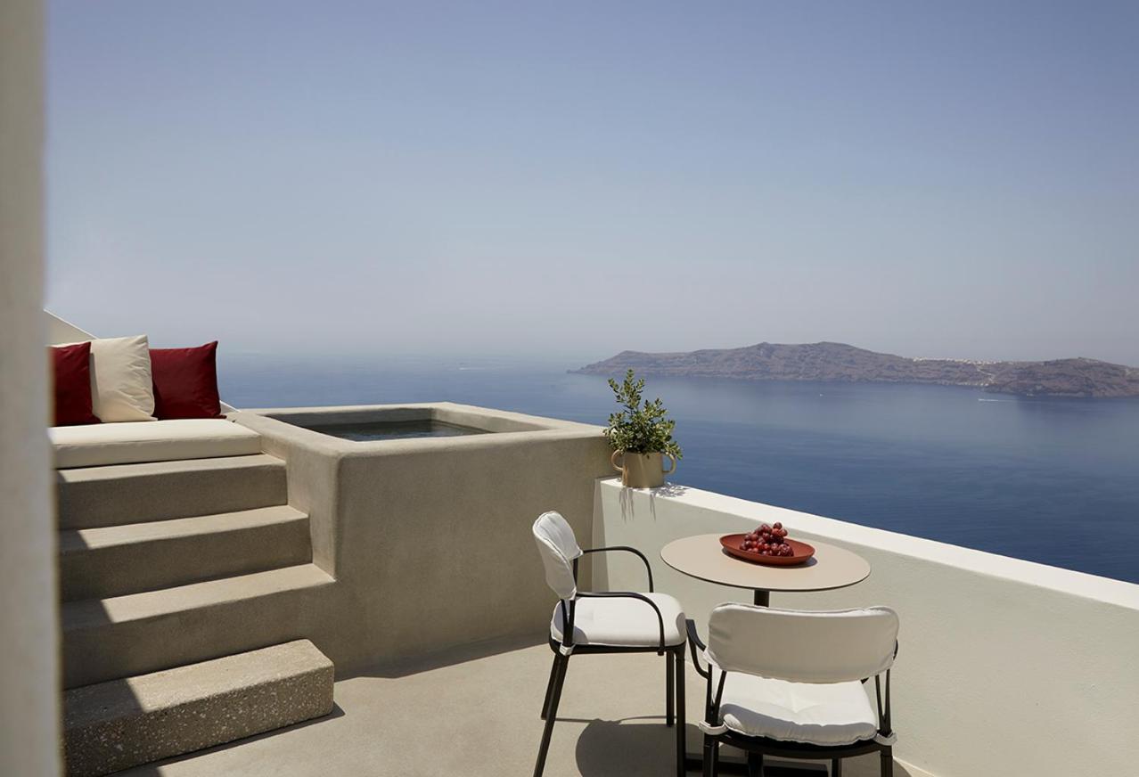 Atoles Retreat 3* Imerovigli (Santorini)
