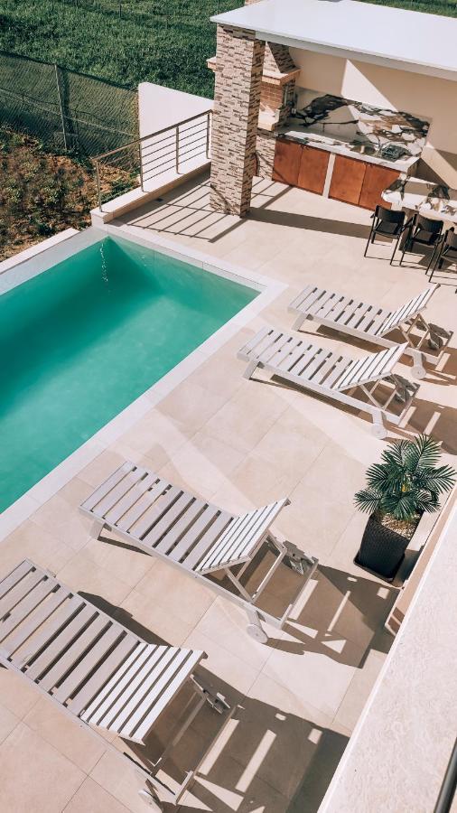 Irini. Seaview - - Pool - Privacy Villa *