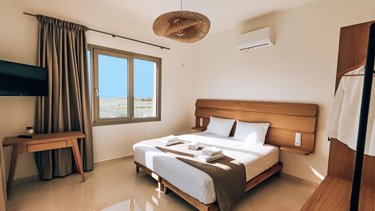Villa Irini. Seaview - - Pool - Privacy *
