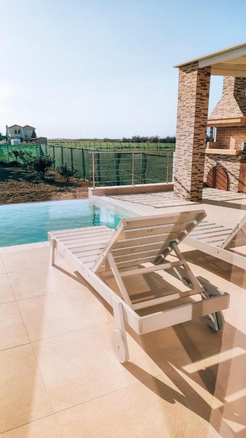 Irini. Seaview - - Pool - Privacy *