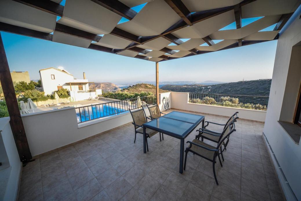 Lenikos 3*