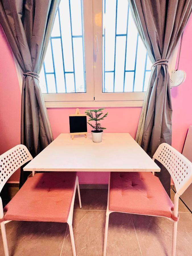 Guest house Sky With Great Location Wonderful Acropolis View In Neos Kosmos *