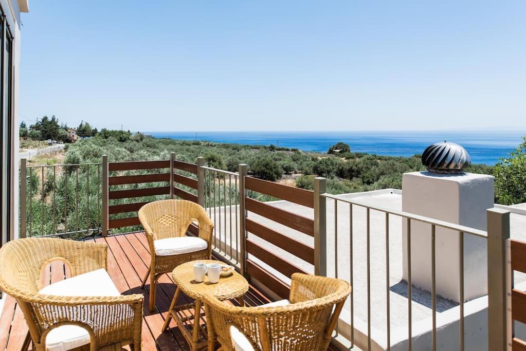 Olvia Villa *
