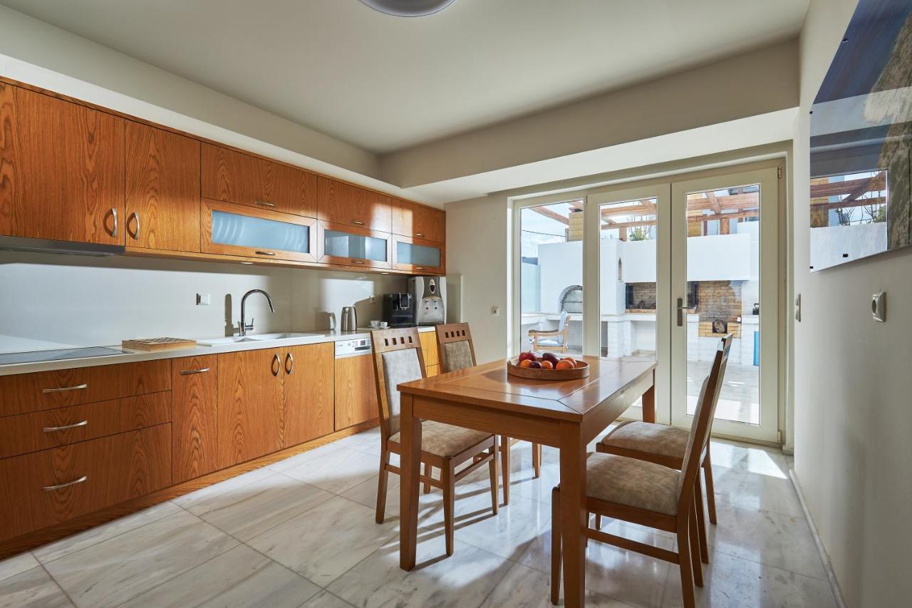 Villa Rodo Seafront With Heated Private Pool And Jacuzzis By Volta And *